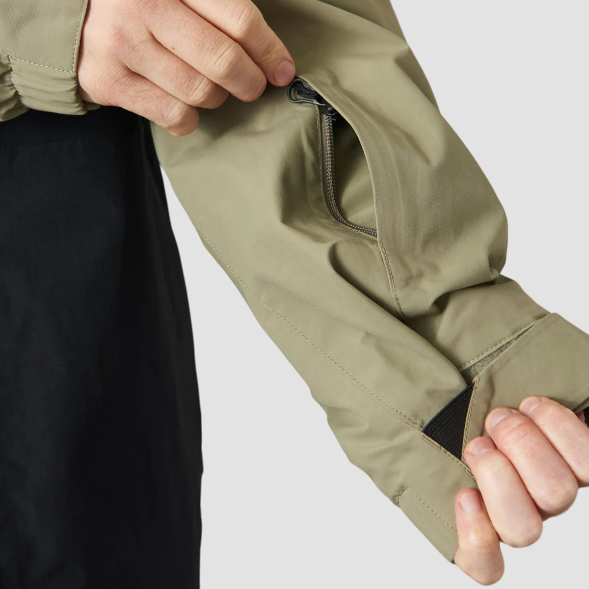 Volcom L INS Gore-Tex Snow Jacket Light Military - Image 5