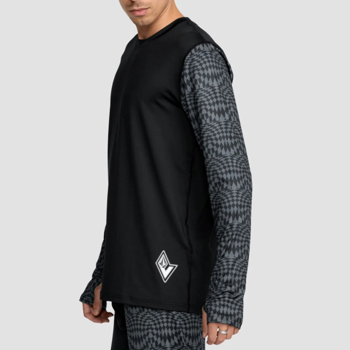 Volcom M V-Science Base Layer Longsleeve Crew T-Shirt Black/Charcoal - Image 3