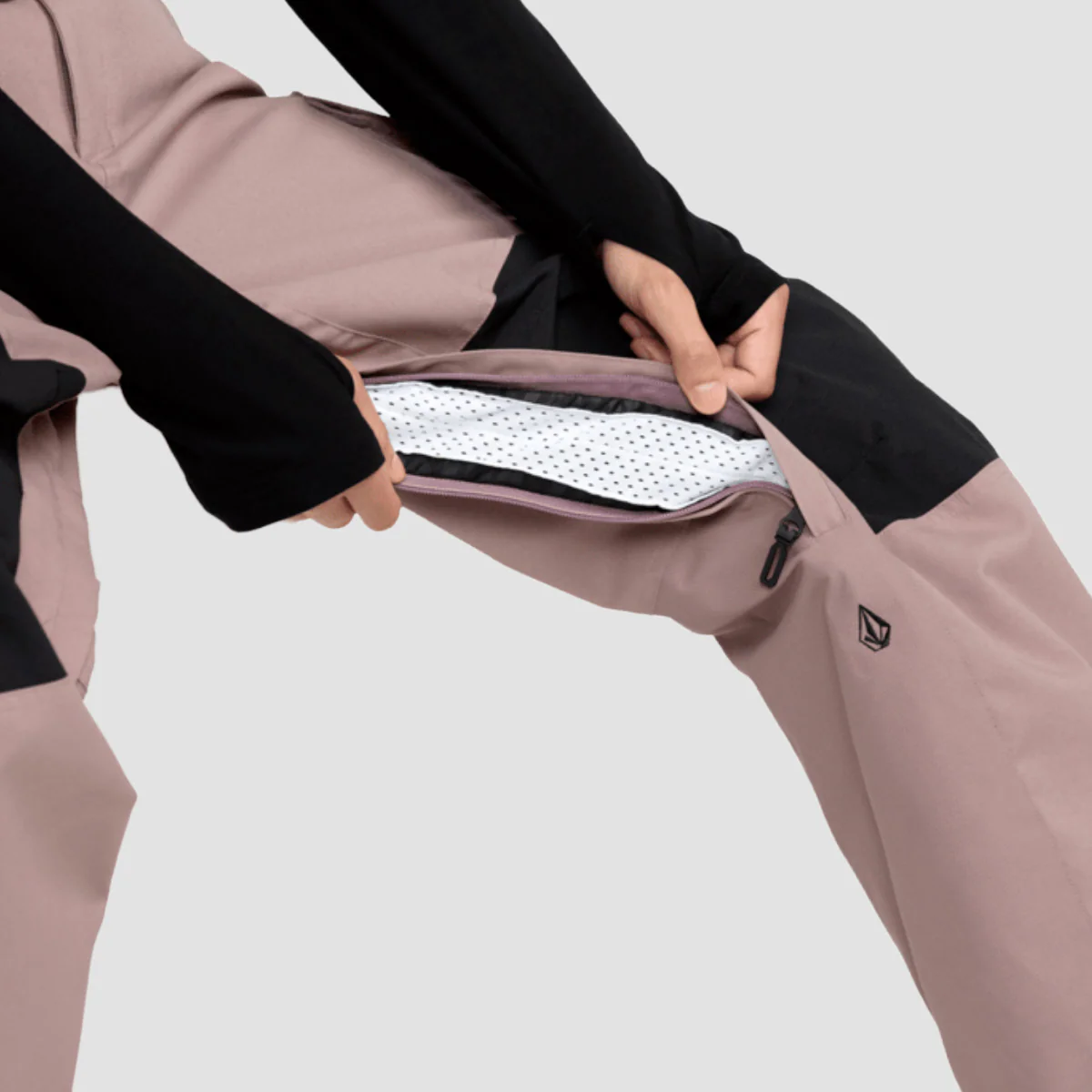 Volcom NWRK Baggy 15K Snow Pants Mauve - Image 4