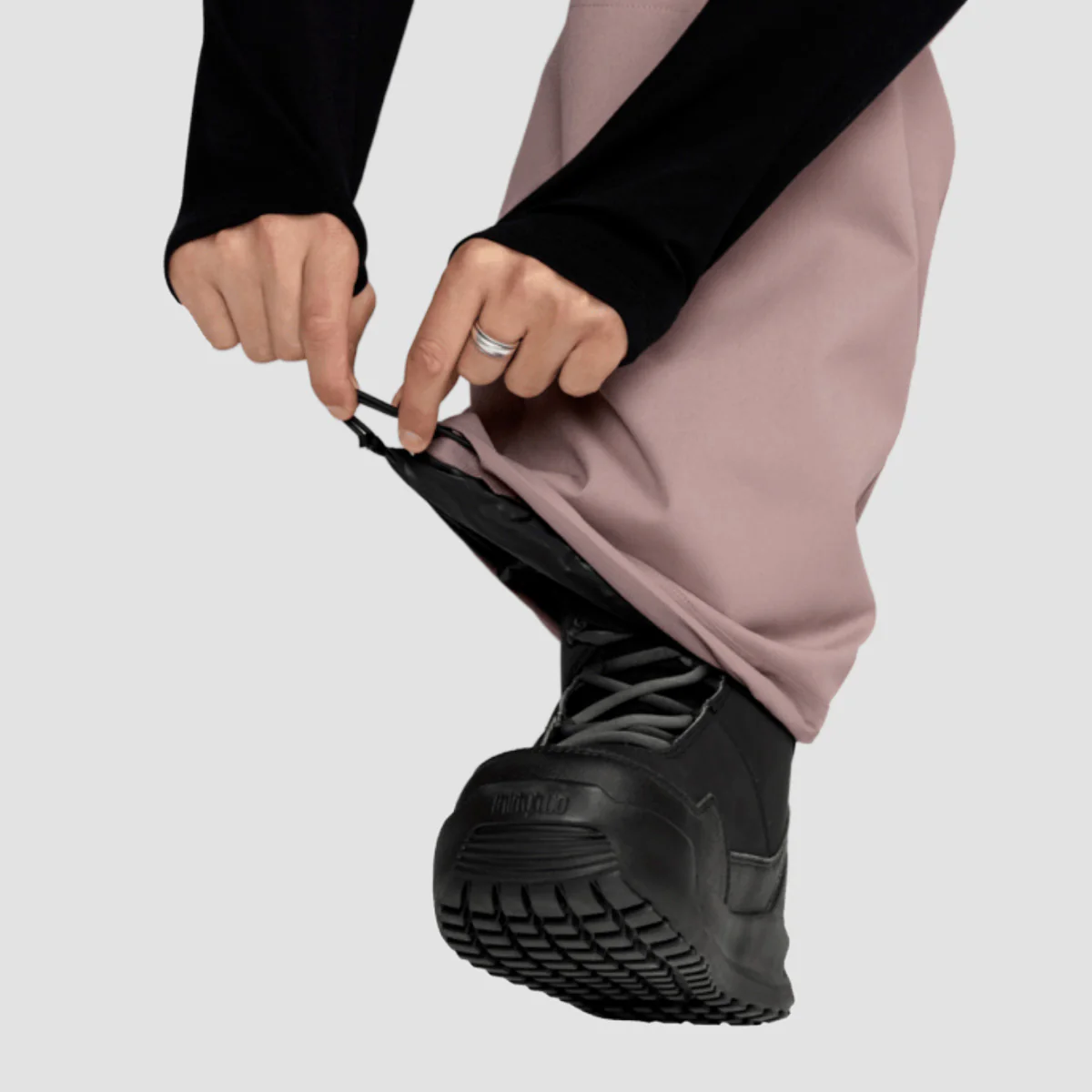 Volcom NWRK Baggy 15K Snow Pants Mauve - Image 5