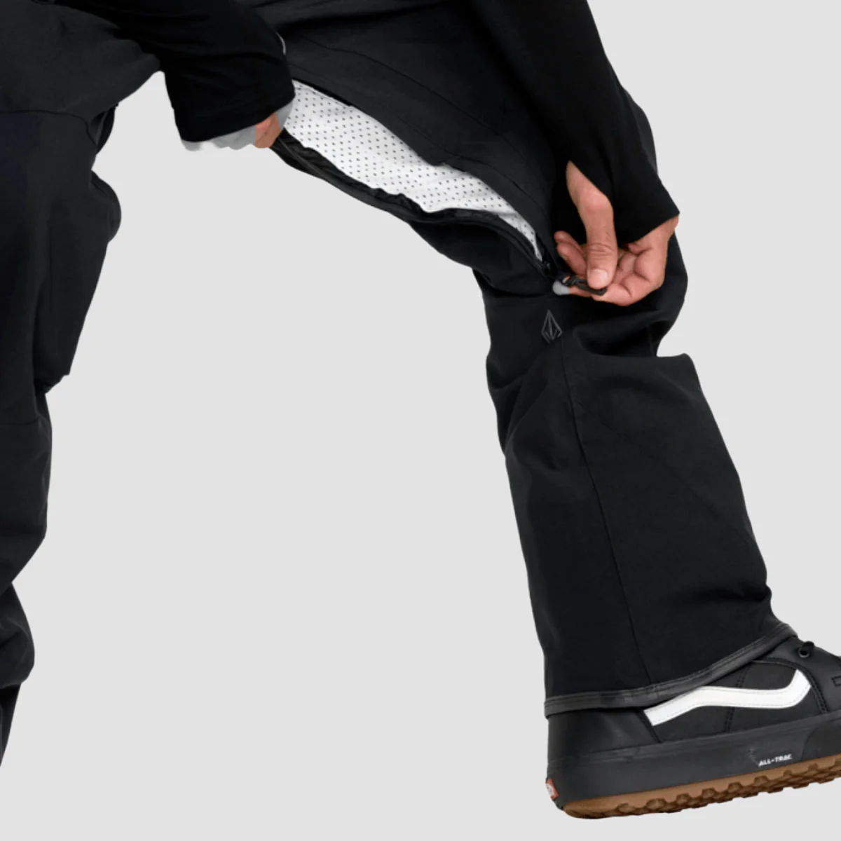 Volcom Roan Bib Overall 15K Snow Pants Black - Image 5