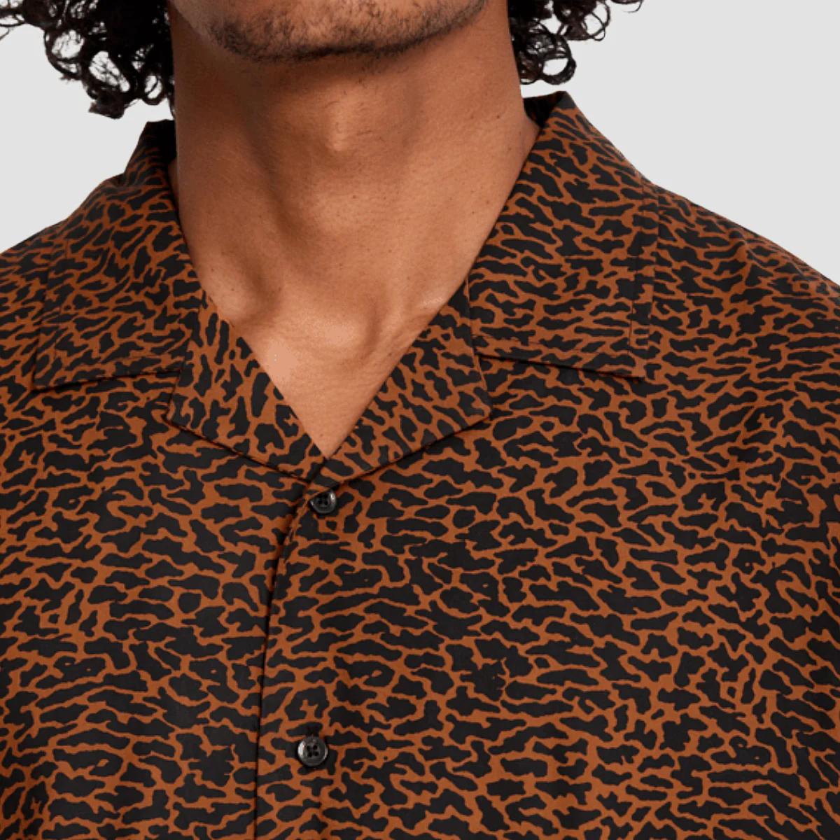 Volcom Utopias Print Short Sleeve Shirt Brown Horn - Image 3