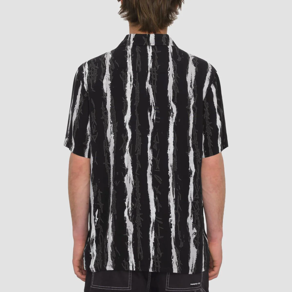 Volcom V Ent Hockey Dad Short Sleeve Shirt  Stealth - Image 2